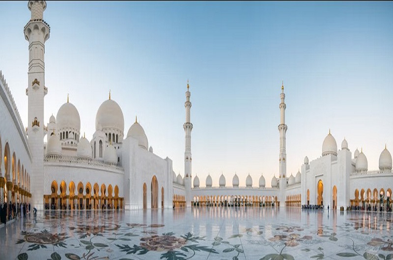 Family Special Dubai and Abu Dhabi / Habibi World Travel & Tour   https://habibi-world-travel-agency.com