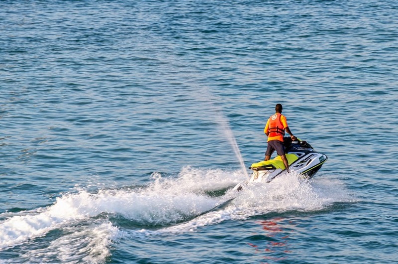 Jet Ski Dubai Marina / Habibi World Travel & Tour