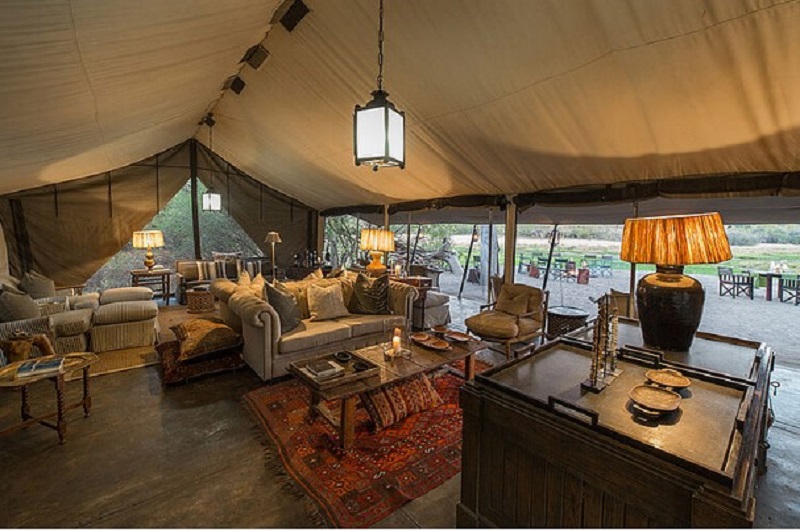 Botswana Family Superior Safari Safari - Habibi World Travel & Tour Africa