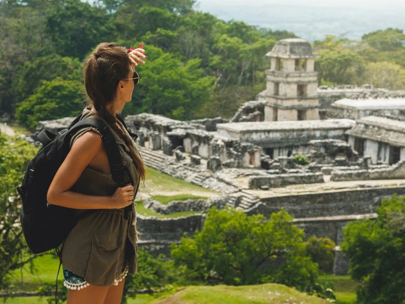 mexiko-palenque-woman-view
