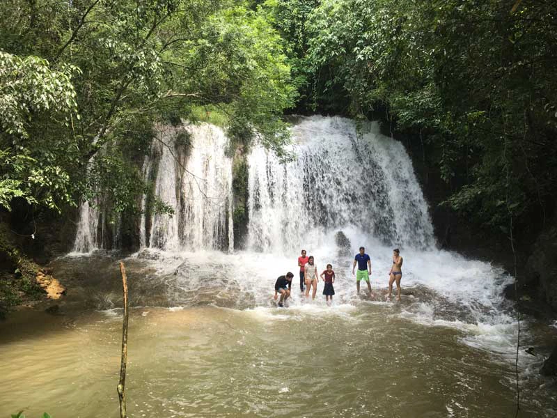 wasserfall-roberto-barrios-palenque
