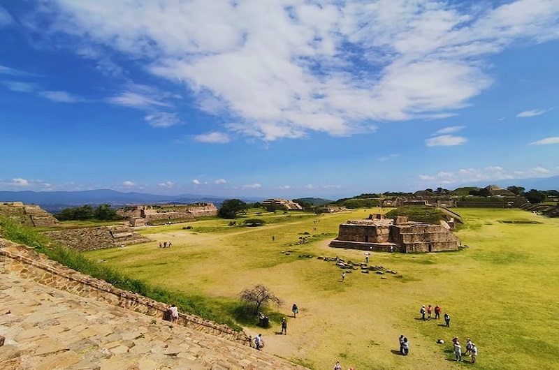 Habibi World Travel and Tour Monte Alban