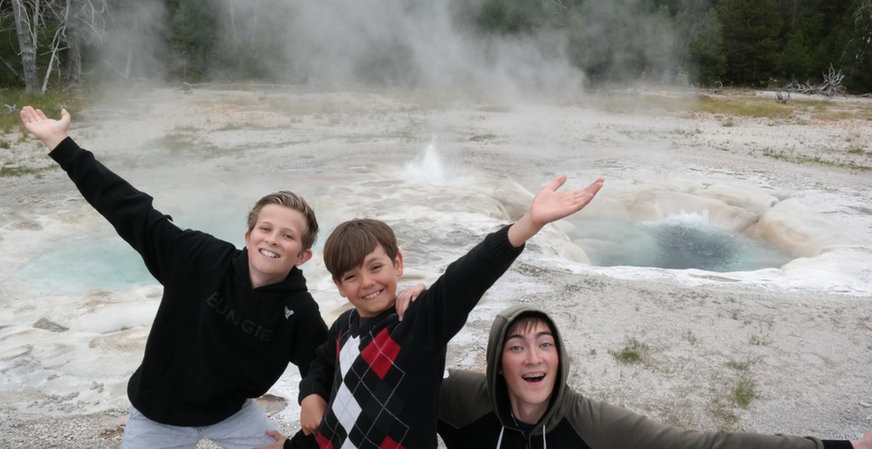  YELLOWSTONE AND GRAND TETON NATIONAL - Habibi World Travel & Tour America