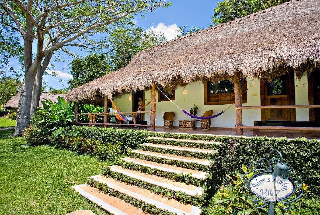 The Lodge at Chichen Itza - Habibi World Travel - https://habibi-world-travel-agency.com/