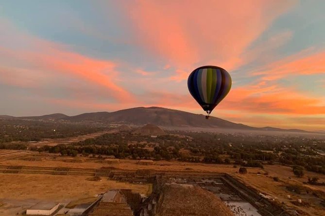 Mexico Travel-Hot-Air-Balloon Adventure https://habibi-world-travel-agency.com/ - Habibi World Travel