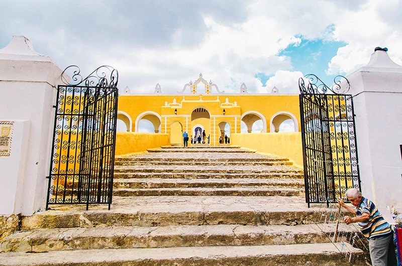 Izamal Magico - LA-CABANA -10 Incredible journey - https://habibi-world-travel-agency.com/