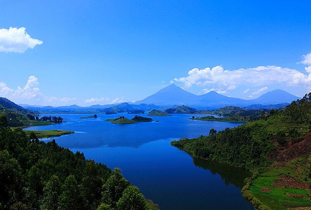 KISORO AND BOAT TRIP ON LAKE MUTANDA